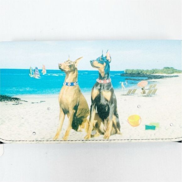 NWT Blossom Collection Womens Clutch Wallet Dog Beach Theme Trifold Organizer - Picture 2 of 6